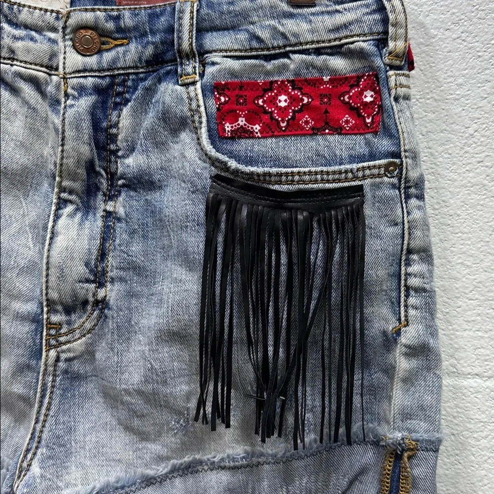 Pilcro by Anthropologie Jean Boho Fringe Denim Shorts w/ Red Bandana Detail - Picture 4 of 8